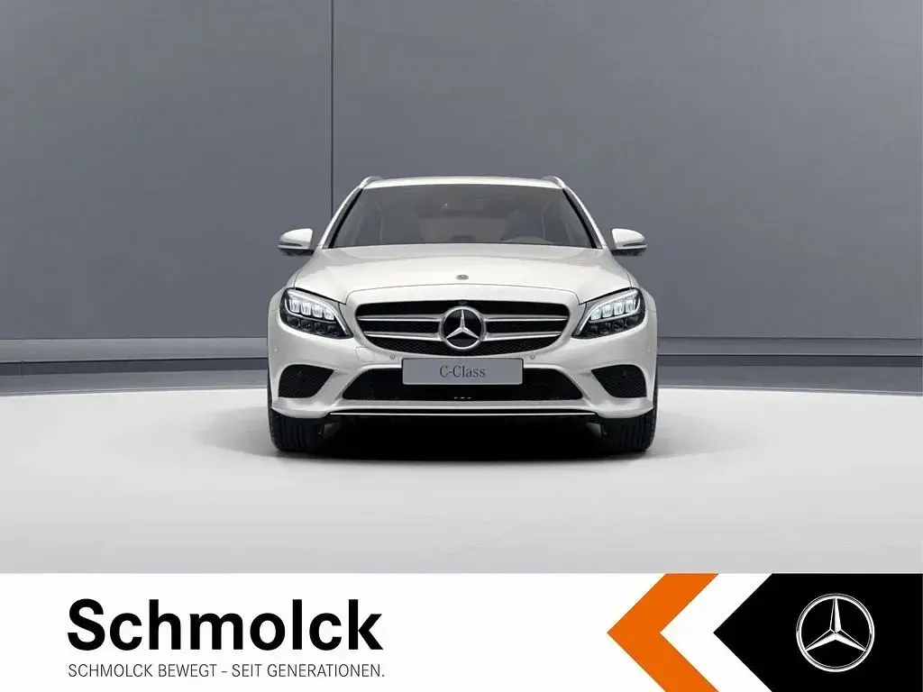 Gebraucht Mercedes C200 AMG 184 PS (135 kW) 2021 Weiß Limousine