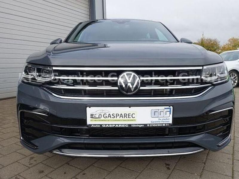 Gebraucht VW Tiguan R-line 150 PS (110 kW) 2023 Grau SUV