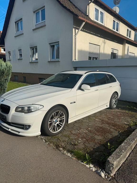 Gebraucht BMW 535 313 PS (230 kW) 2011 Weiß Kombi
