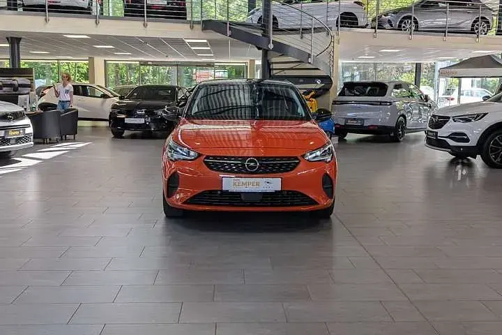 Gebraucht Opel Corsa-e Elegance 100 kW (136 PS) 2023 Orange Kleinwagen