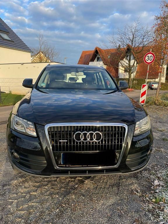 Schwarz Gebraucht 2010 Audi Q5 Comfort SUV | 13.500 € (Fairer Preis) - Bild 1/4
