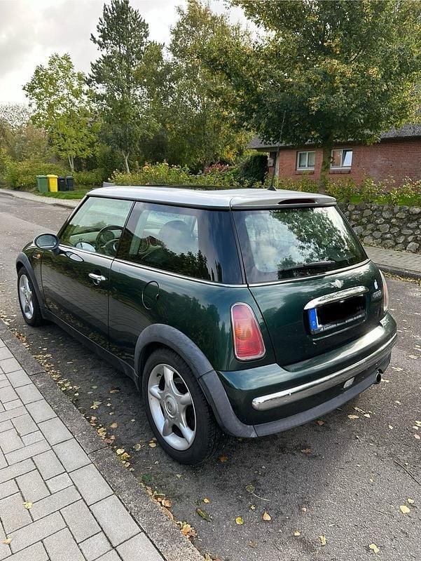 Grün Gebraucht 2002 Mini Cooper Coupé Coupé | 2.700 € (Fairer Preis) - Bild 1/4