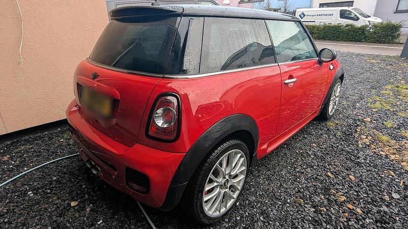 Gebraucht Mini John Cooper Works 211 PS (155 kW) 2011 Rot Kleinwagen
