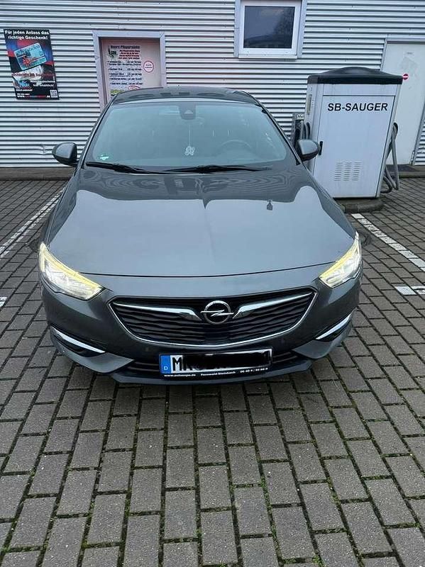 Gebraucht 2019 Opel Insignia Business Innovation Kleinwagen | 11.900 € (Guter Preis) - Bild 1/4