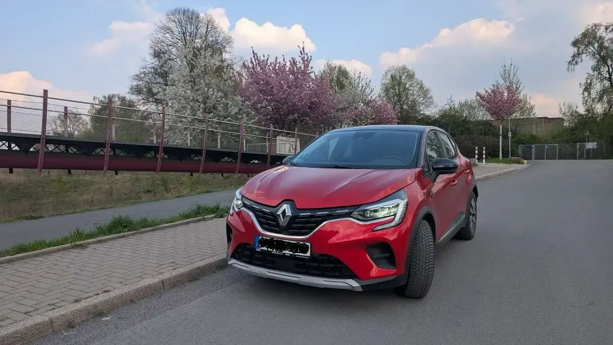 Gebraucht Renault Captur Experience 131 PS (96 kW) 2020 Rot SUV