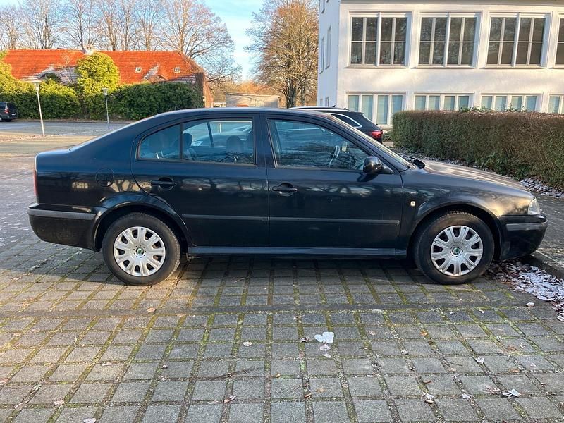 Gebraucht Skoda Octavia 102 PS (75 kW) 2001 Schwarz Limousine