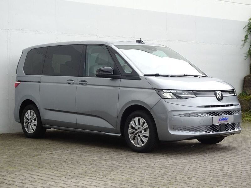 Gebraucht VW T7 150 PS (110 kW) 2022 Silber Van