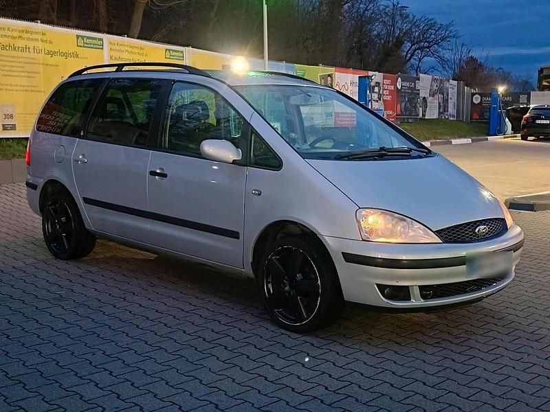 Gebraucht Ford Galaxy 116 PS (85 kW) 2003 Grau Van / Kleinbus