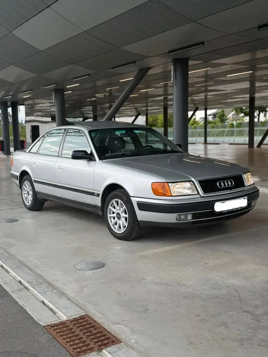 Gebraucht Audi 100 133 PS (97 kW) 1991 Grau Limousine