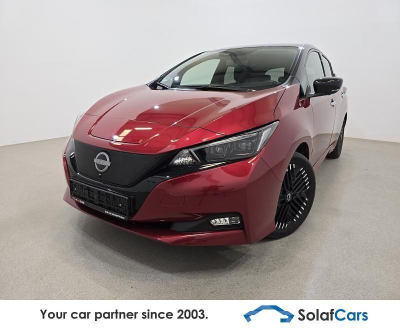 Rot Gebraucht 2023 Nissan Leaf N-Connecta Kleinwagen | 15.609 € (Fairer Preis) - Bild 1/4