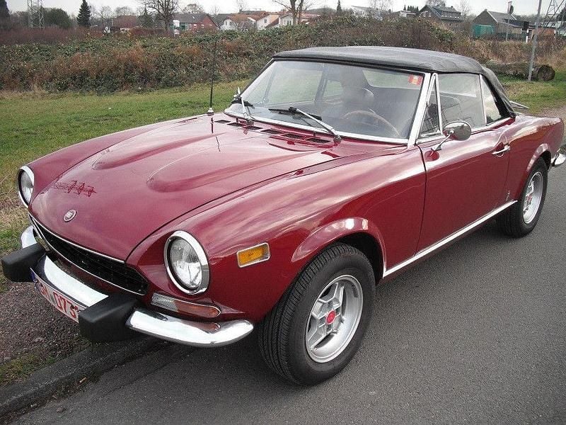 Rot Gebraucht 1974 Fiat 124 Spider Cabrio | 11.000 € - Bild 1/4