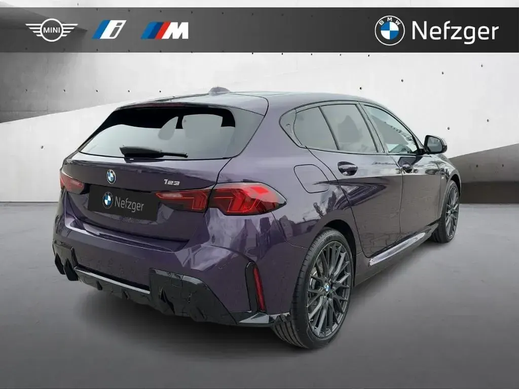 Gebraucht BMW 123 M Sport 204 PS (150 kW) 2025 Violett Kleinwagen