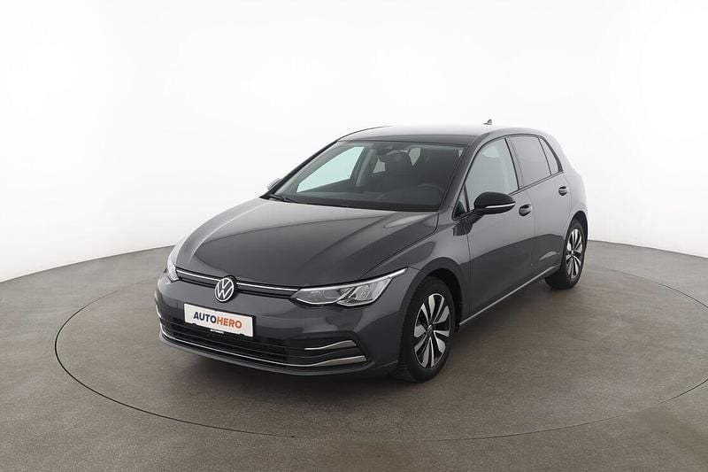 Grau Gebraucht 2023 VW Golf VIII Move Limousine | 20.190 € (Guter Preis) - Bild 1/3