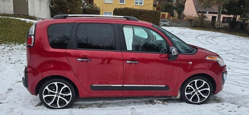 Gebraucht Citroën C3 Picasso SELECTION 120 PS (88 kW) 2014 Rot Van / Kleinbus