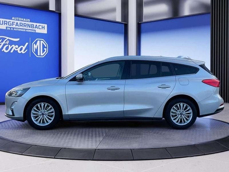 Gebraucht Ford Focus Titanium 125 PS (91 kW) 2020 Polarsilber metallic Kombi