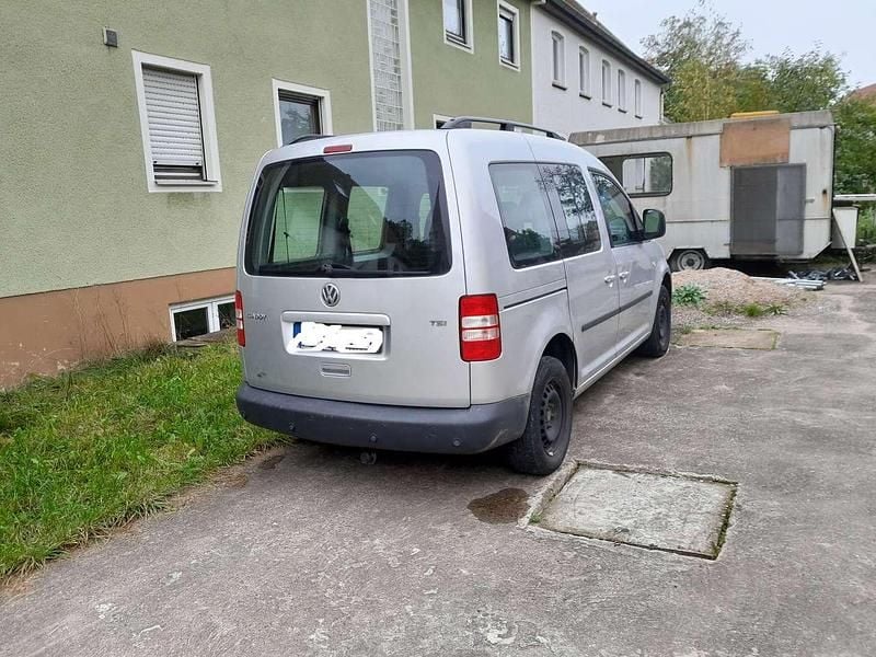 Gebraucht VW Caddy Edition 105 PS (77 kW) 2012 Silber Van / Kleinbus