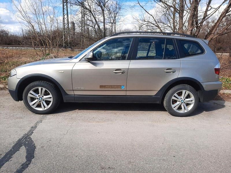 Gebraucht BMW X3 143 PS (105 kW) 2009 Beige SUV