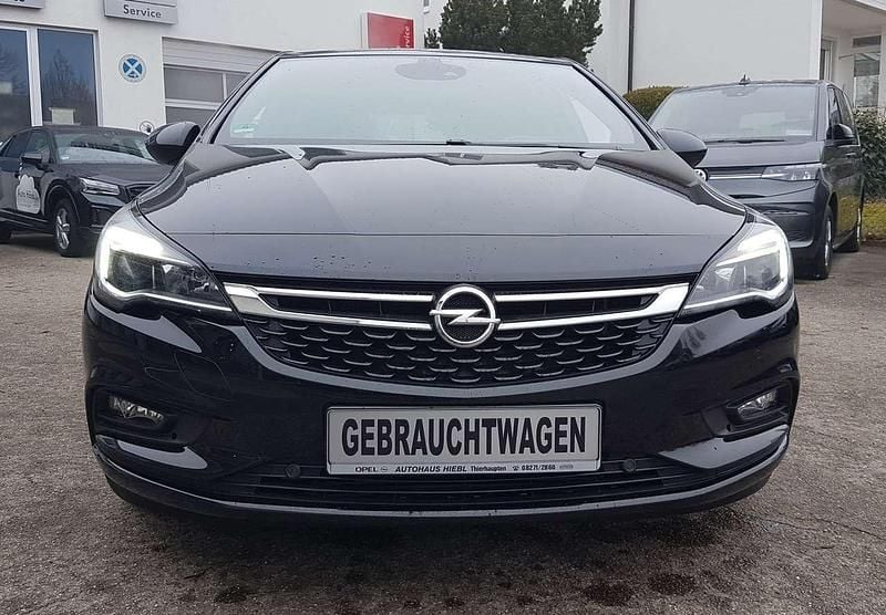 Second-hand Opel Astra S 200 CP (147 kW) 2016 Negru Hatchback
