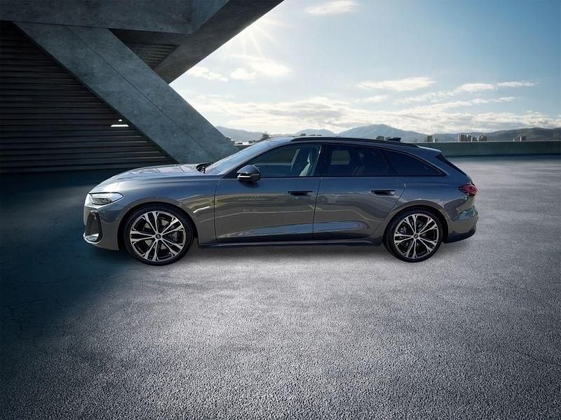 Gebraucht Audi A5 Ambiente 204 PS (150 kW) 2024 Daytonagrau perleffekt Coupé