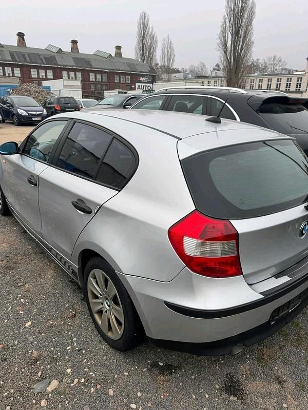 Gebraucht BMW 116 115 PS (84 kW) 2005 Kleinwagen