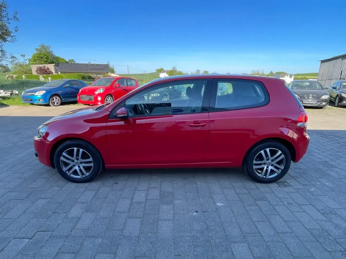 Gebraucht VW Golf VI Comfortline 122 PS (89 kW) 2009 Rot Kleinwagen
