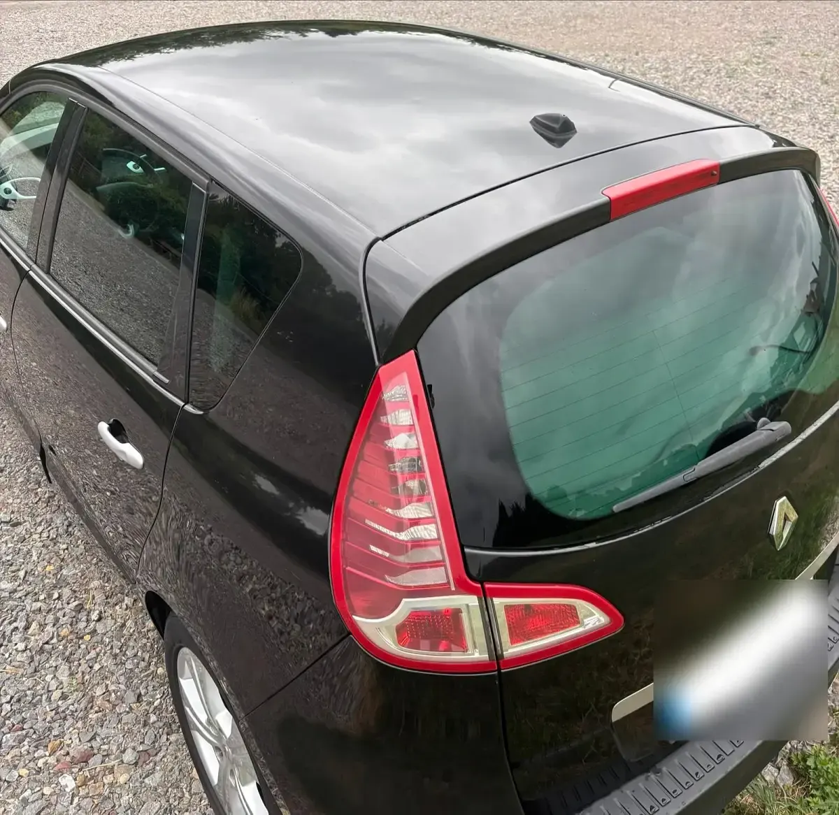 Gebraucht Renault Scénic Dynamique 160 PS (117 kW) 2010 Schwarz Van / Kleinbus