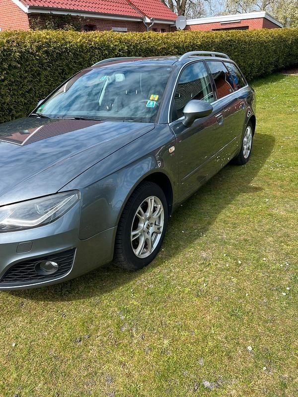 Gebraucht Seat Exeo Style 143 PS (105 kW) 2012 Grau Kombi