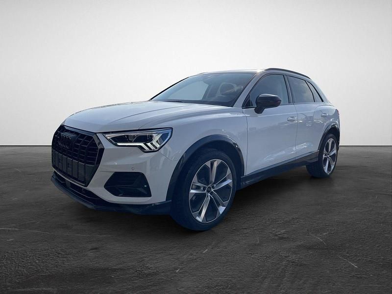Second-hand Audi Q3 Advanced 150 CP (110 kW) 2019 Negru SUV