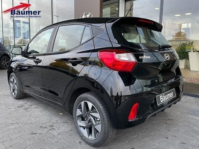 Neu Hyundai i10 Select 63 PS (46 kW) 2025 Schwarz Kleinwagen