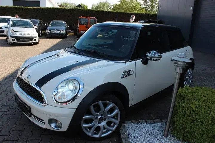 Gebraucht Mini Cooper 120 PS (88 kW) 2008 Weiß Kleinwagen