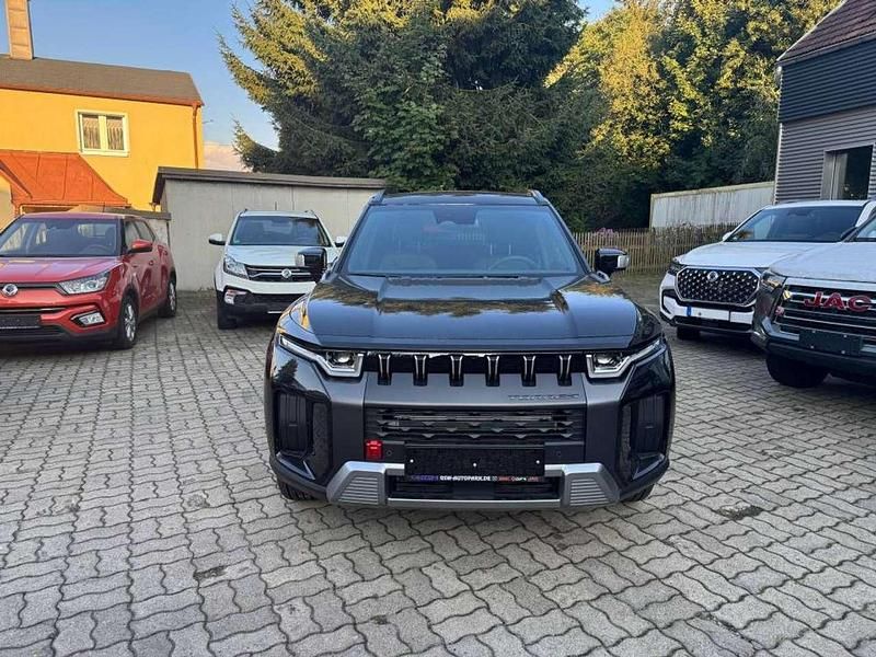 Neu KGM Torres 150 PS (110 kW) 2025 Space black metallic SUV