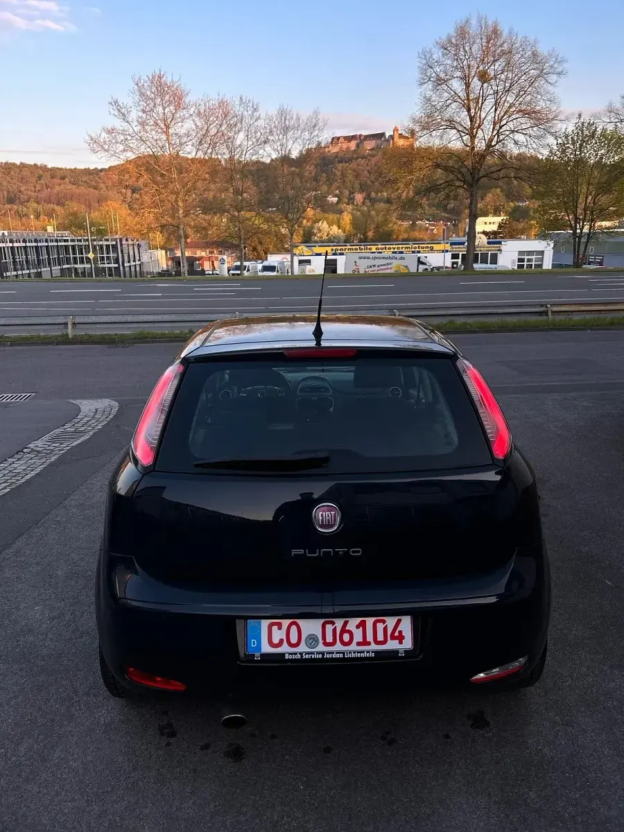 Gebraucht Fiat Punto 85 PS (62 kW) 2014 Kleinwagen