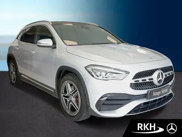 Gebraucht Mercedes GLA250 AMG line 224 PS (164 kW) 2021 Silber SUV