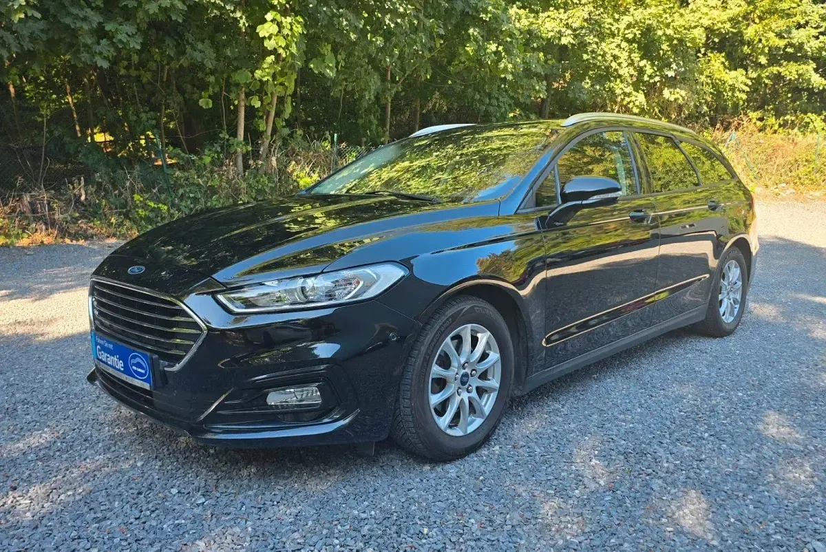Gebraucht Ford Mondeo Business Edition 165 PS (121 kW) 2019 Schwarz Kombi