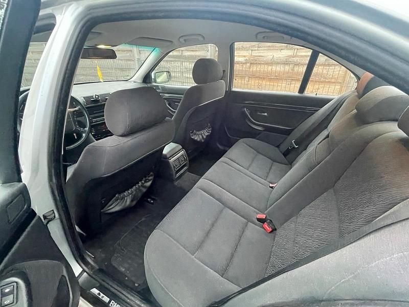 Gebraucht BMW 520 150 PS (110 kW) 1999 Grau Limousine