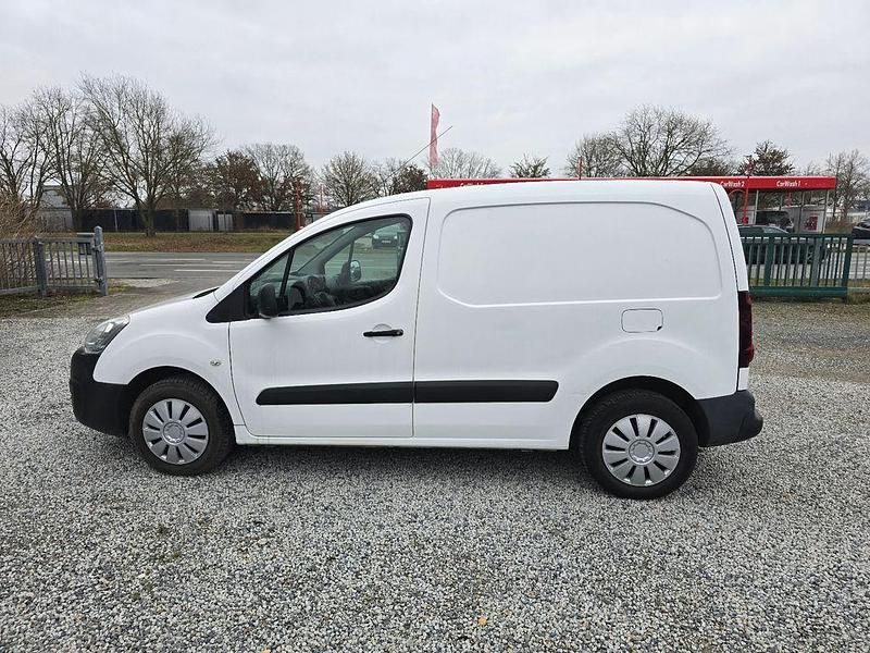 Gebraucht Peugeot Partner Comfort 75 PS (55 kW) 2015 Weiß Van / Kleinbus