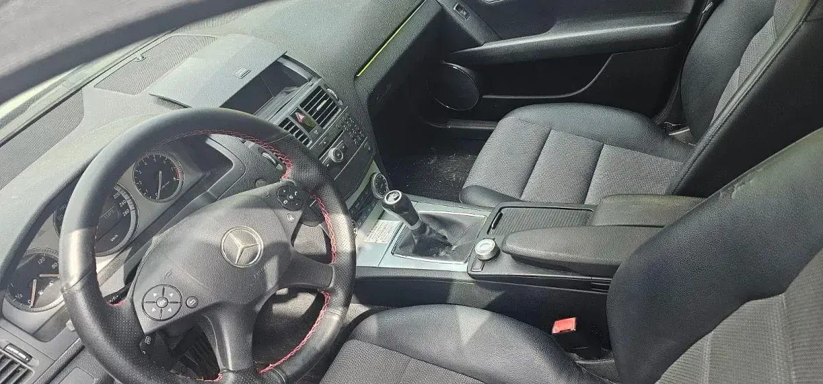 Gebraucht Mercedes C200 184 PS (135 kW) 2008 Silber Limousine