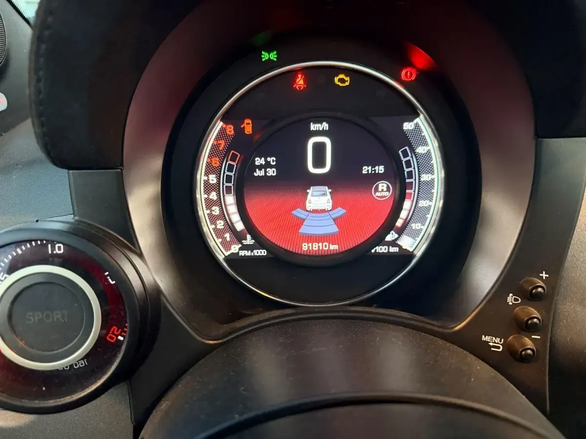 Gebraucht Abarth 595C Competizione 180 PS (132 kW) 2017 Schwarz Cabrio