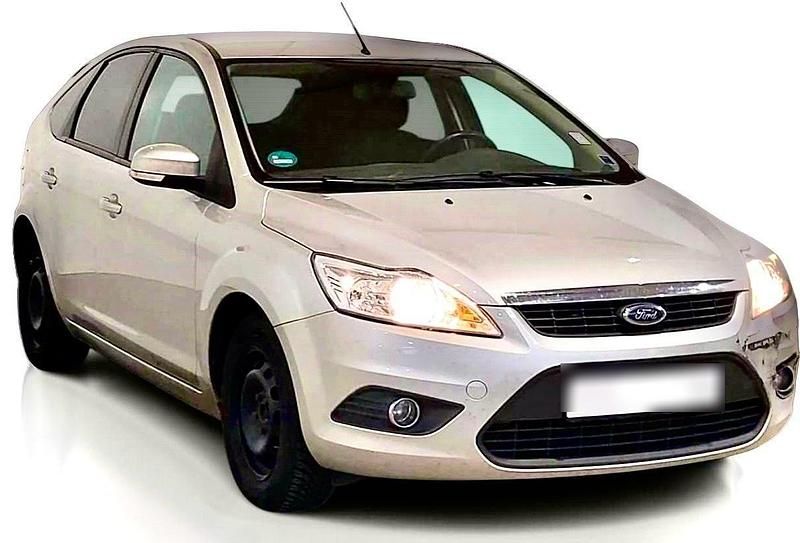 Silber Gebraucht 2010 Ford Focus Viva Kleinwagen | 2.970 € (Fairer Preis) - Bild 1/4