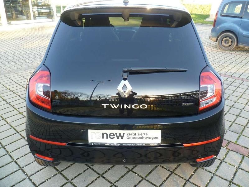 Gebraucht Renault Twingo Techno 60 kW (82 PS) 2024 Blackpearl Kleinwagen
