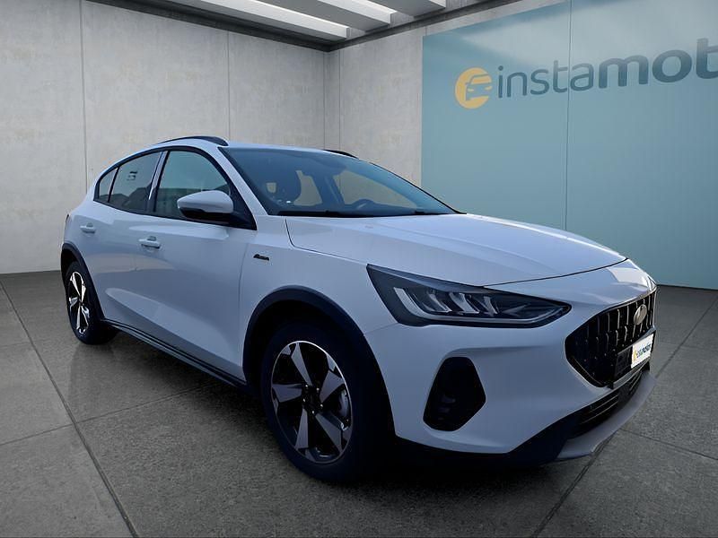 Gebraucht Ford Focus Active X 155 PS (114 kW) 2025 Weiß Limousine