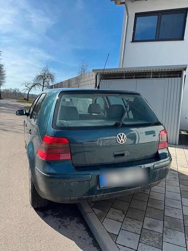 Gebraucht VW Golf IV 105 PS (77 kW) 2002 Grün Kleinwagen