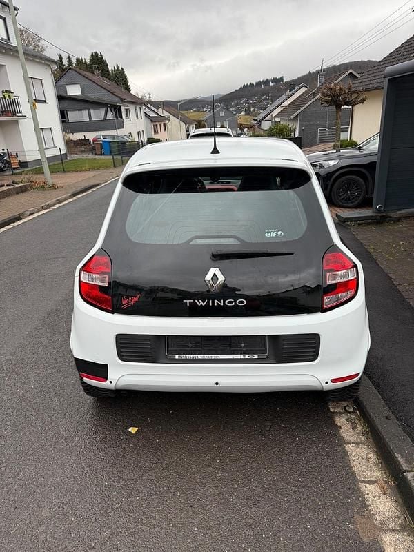 Gebraucht Renault Twingo 71 PS (52 kW) 2014 Weiß Kleinwagen