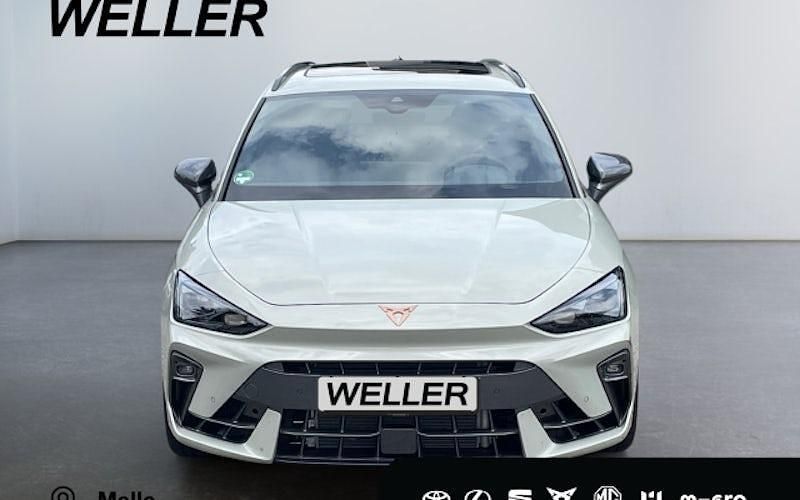 Grau Gebraucht 2025 Cupra Leon VZ Kombi | 47.790 € - Bild 1/4