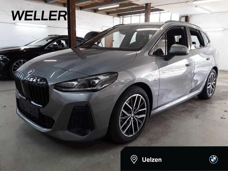 Skyscraper grau (grau) Gebraucht 2023 BMW 223 Active Tourer M Sport Van / Kleinbus | 34.700 € (Fairer Preis) - Bild 1/4