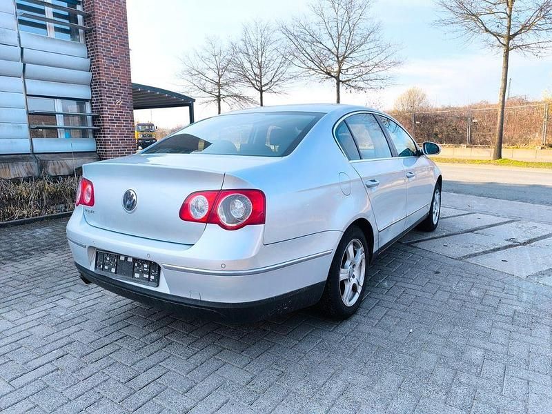 Gebraucht VW Passat Comfortline 102 PS (75 kW) 2006 Silber Limousine
