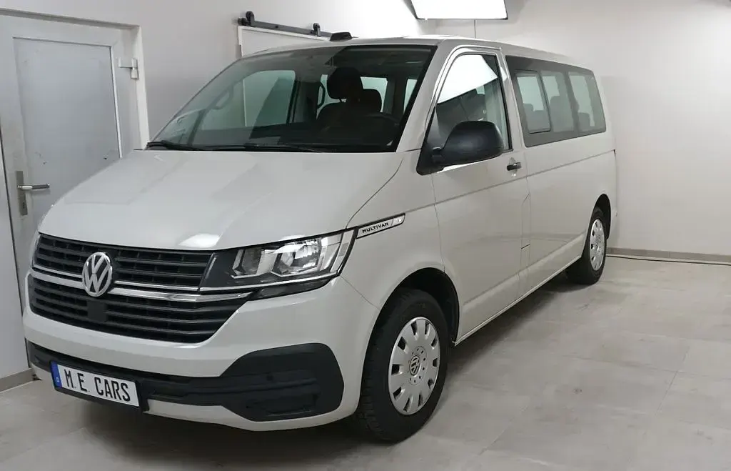 Second-hand VW Multivan 150 CP (110 kW) 2020 Gri Monovolum