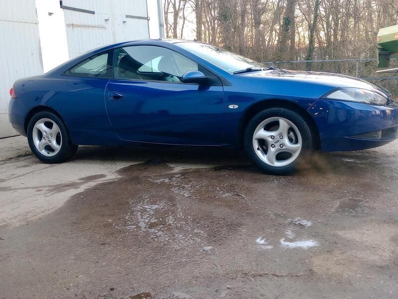 Blau Gebraucht 1999 Ford Cougar Coupé | 2.200 € (Fairer Preis) - Bild 1/4