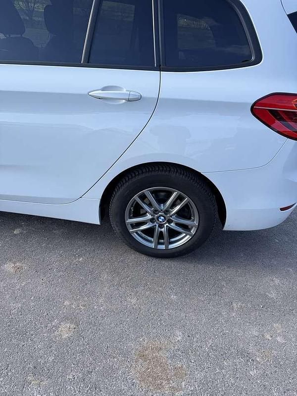 Gebraucht BMW 218 Advantage 150 PS (110 kW) 2017 Weiß Van / Kleinbus