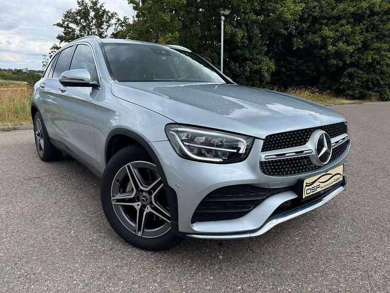 Silber Gebraucht 2022 Mercedes GLC220 AMG SUV | 33.800 € (Superpreis) - Bild 1/4
